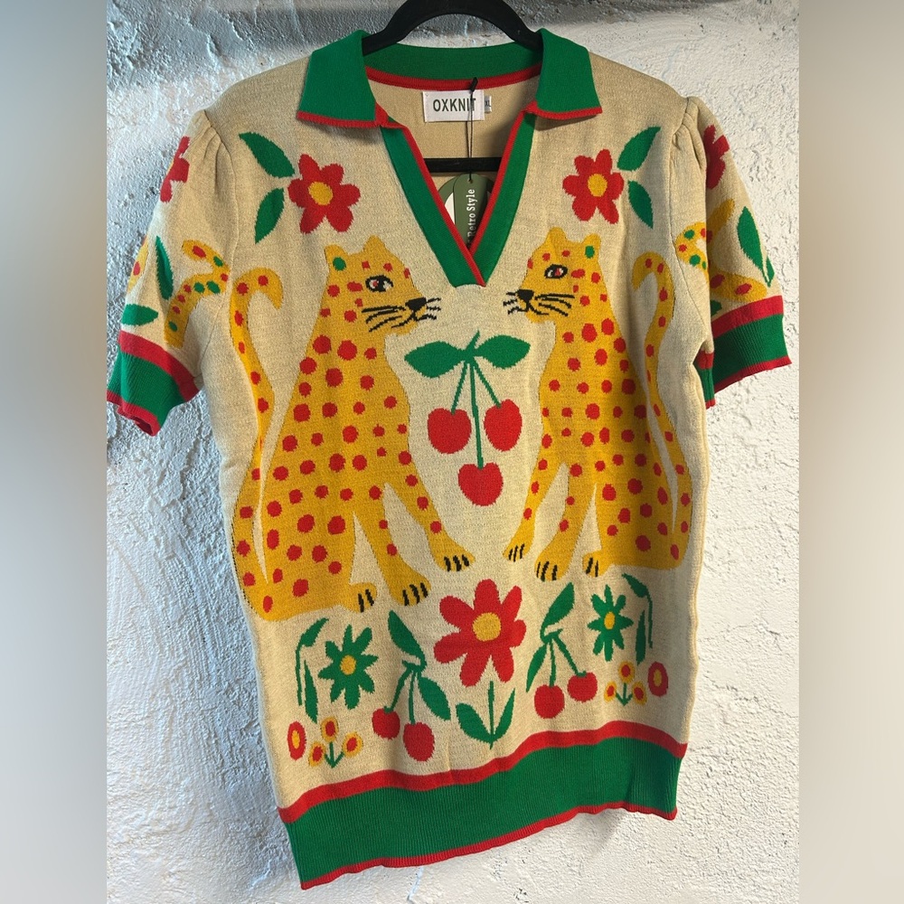 OXKNIT Cream V-Neck Short Sleeve Sweater with Yellow Leopard & Cherry Motifs